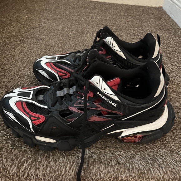 balanciagas sneakers